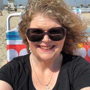 Meet your Posher, Melinda